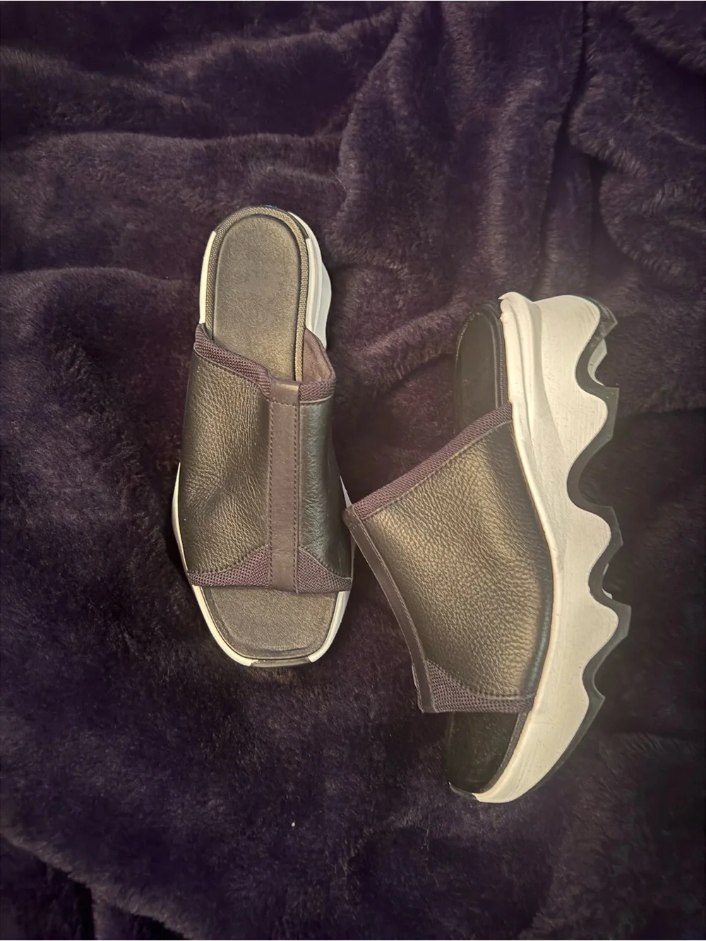 Sorel Black Slide Sandal/Mule 8.5M Like New!!